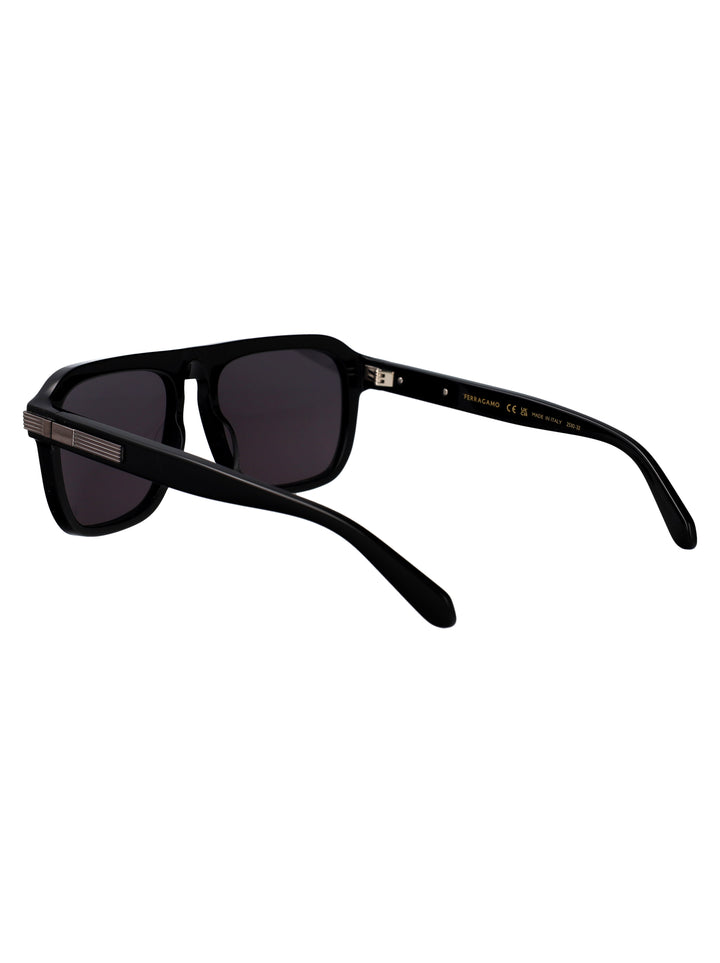 Salvatore Ferragamo SUNGLASSES - Black | 5d72e50e2f6f5859af810ef2a7309575640a23f2