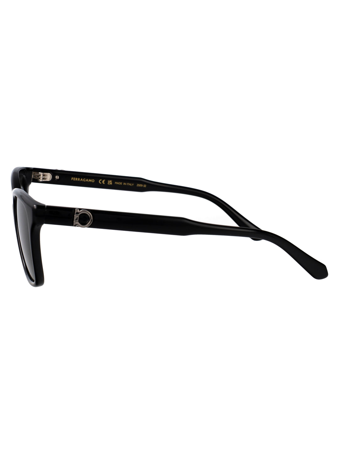 Salvatore Ferragamo SUNGLASSES - Black | 4a6135655756d6ede25d0fefd2edbcbdd624f86f
