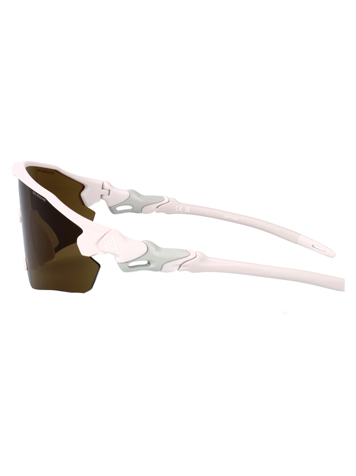 Nike SUNGLASSES - Brown | 1163df87b6f1c75744af1cf8587061360bc32d0f