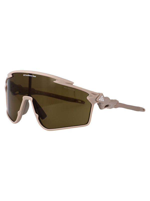 NIKEACGVISTAVERTEIQ9349X SQUARED Sunglasses