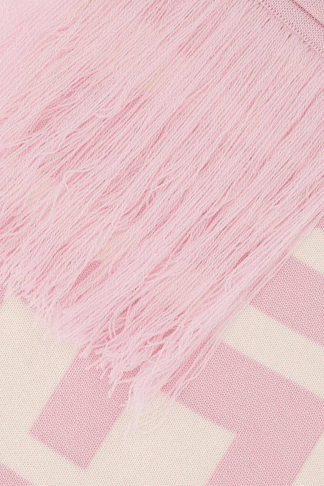 Pink wool scarf