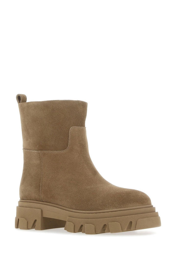 Biscuit suede ankle boots