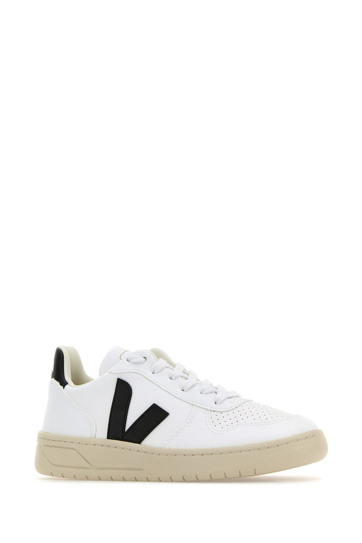 White leather V-10 sneakers