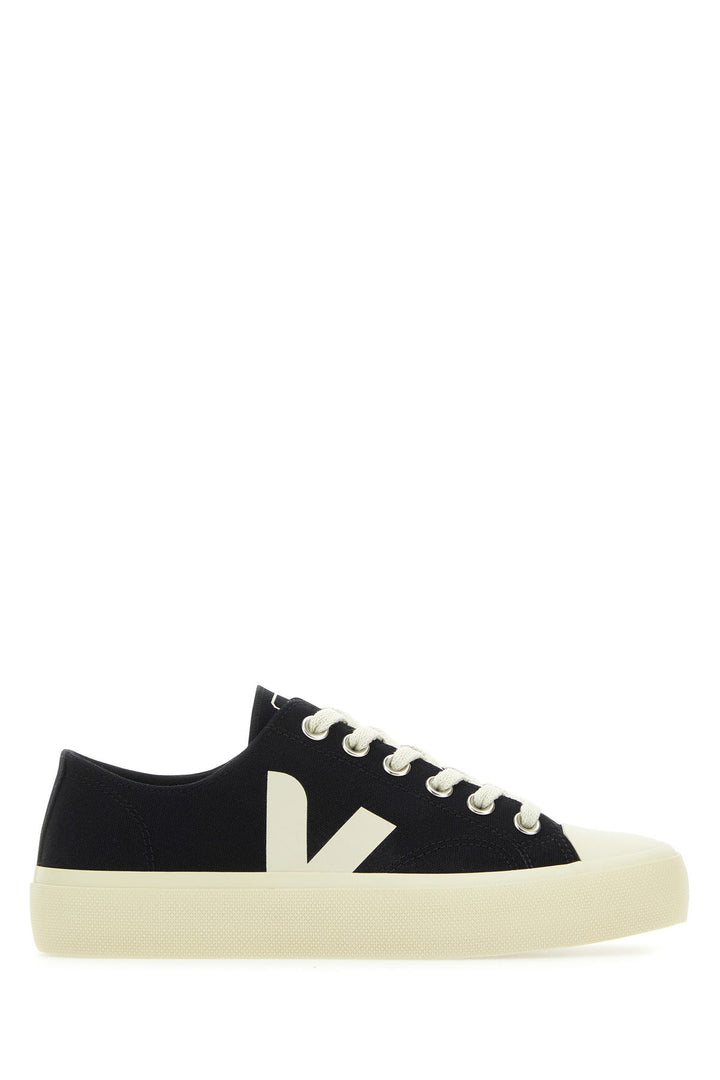 Black canvas Wata II sneakers