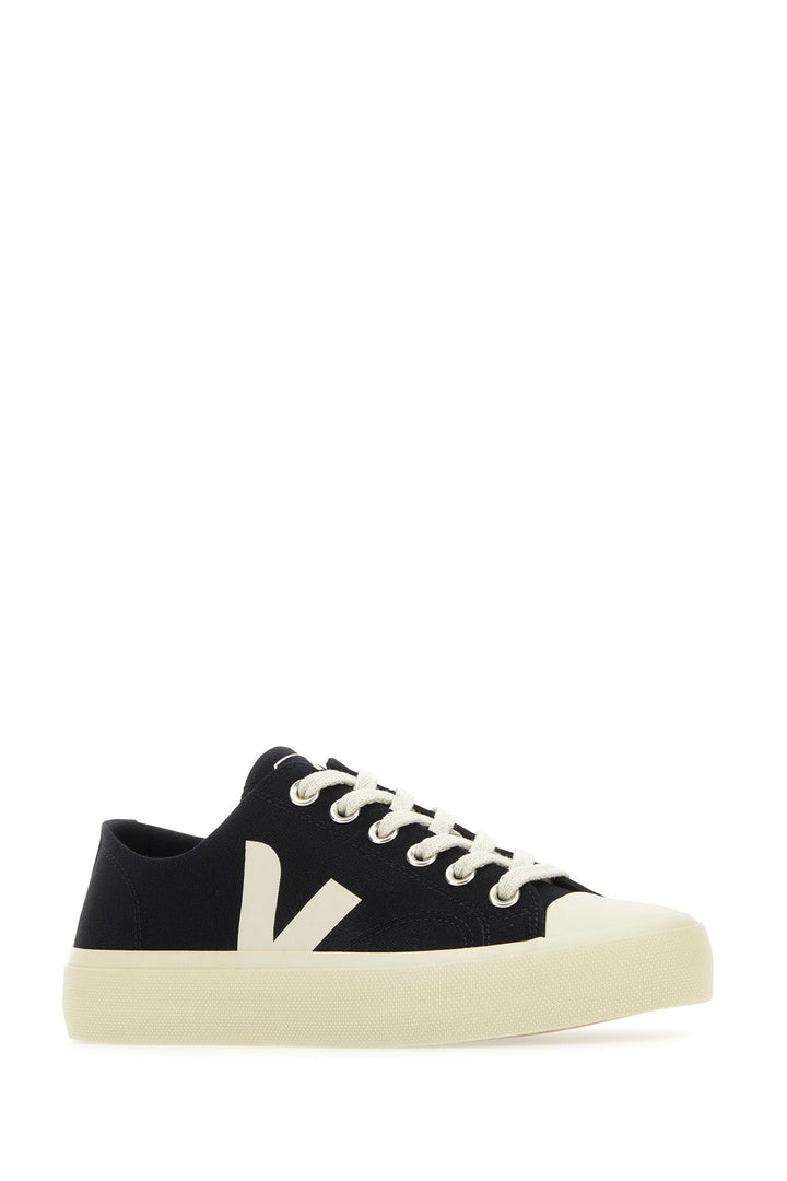 Black canvas Wata II sneakers