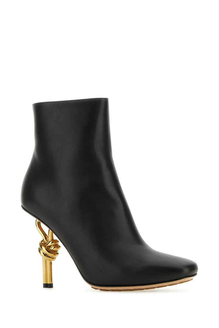 Black leather Knot ankle boots