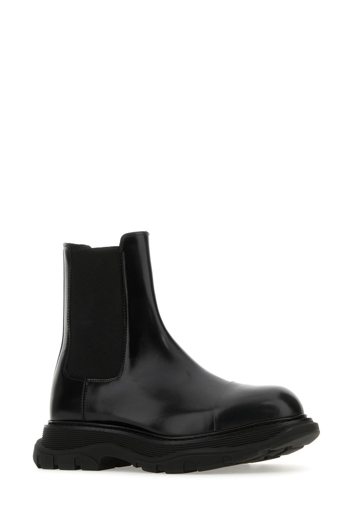 Black leather Chelsea Tread ankle boots