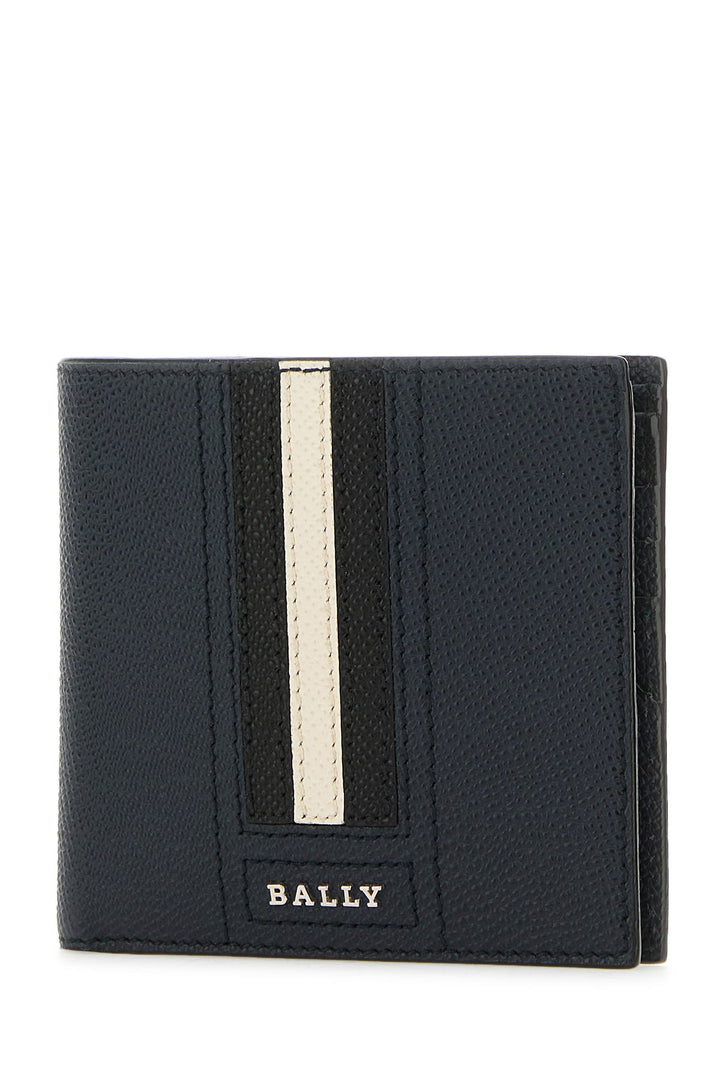 Blue leather Trasai wallet