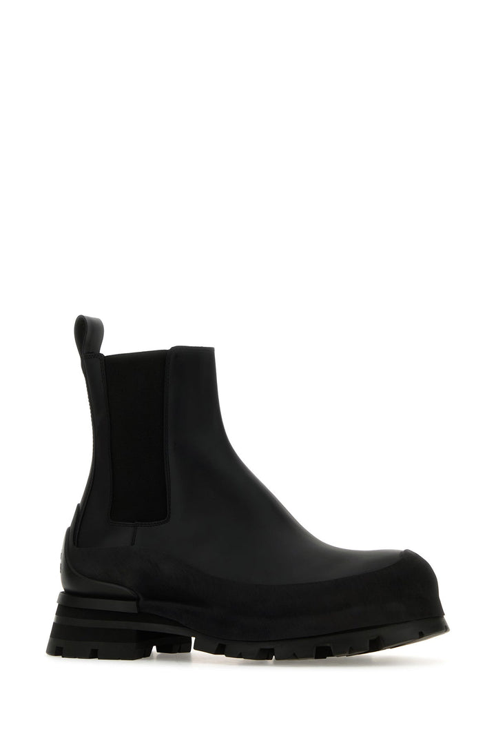 Black leather Chelsea Wander ankle boots