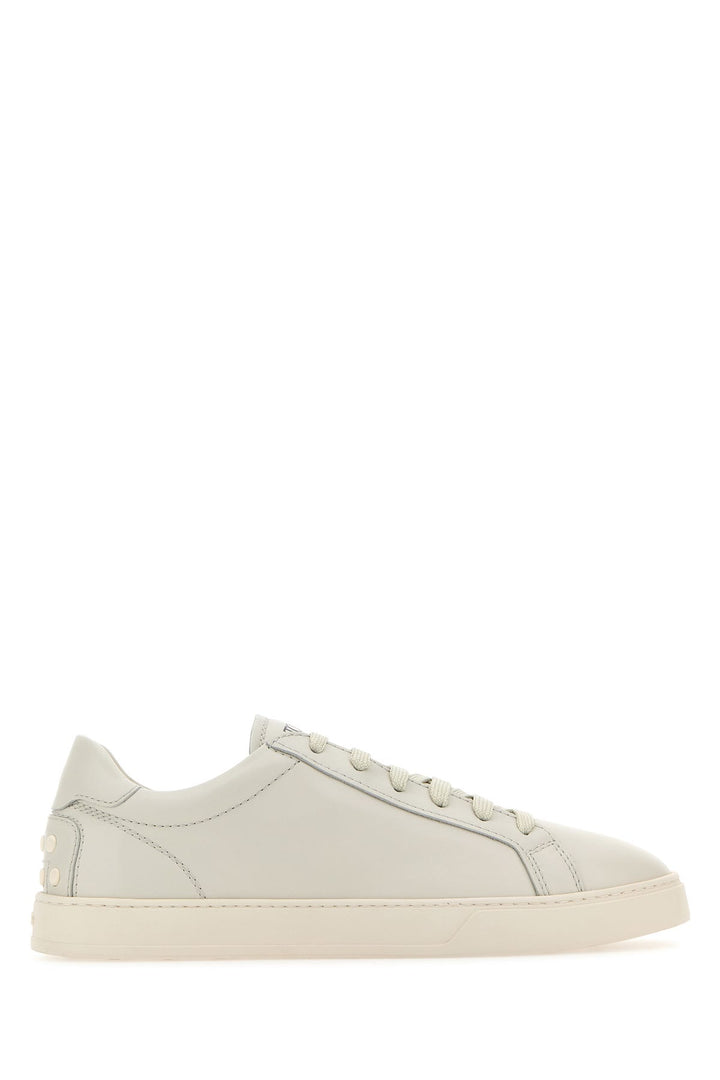 Chalk leather sneakers