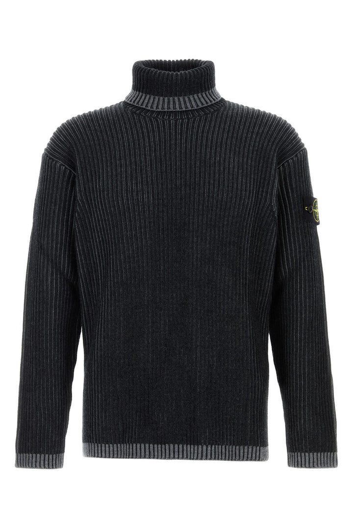 Black wool sweater