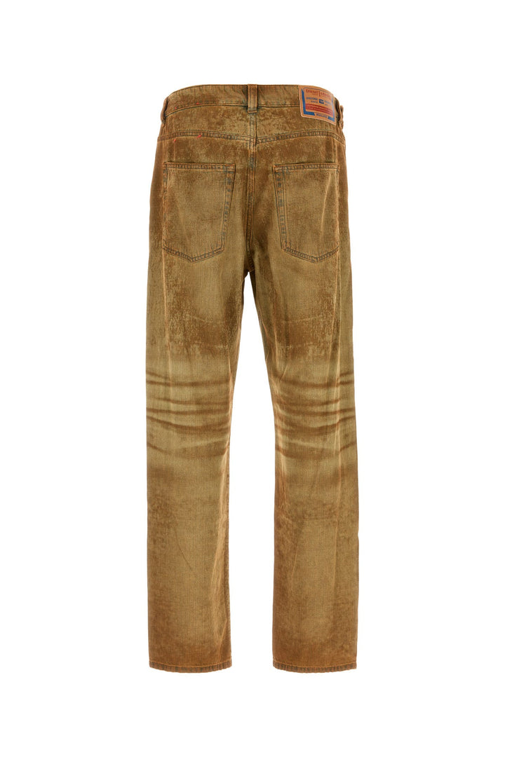 Beige denim jeans