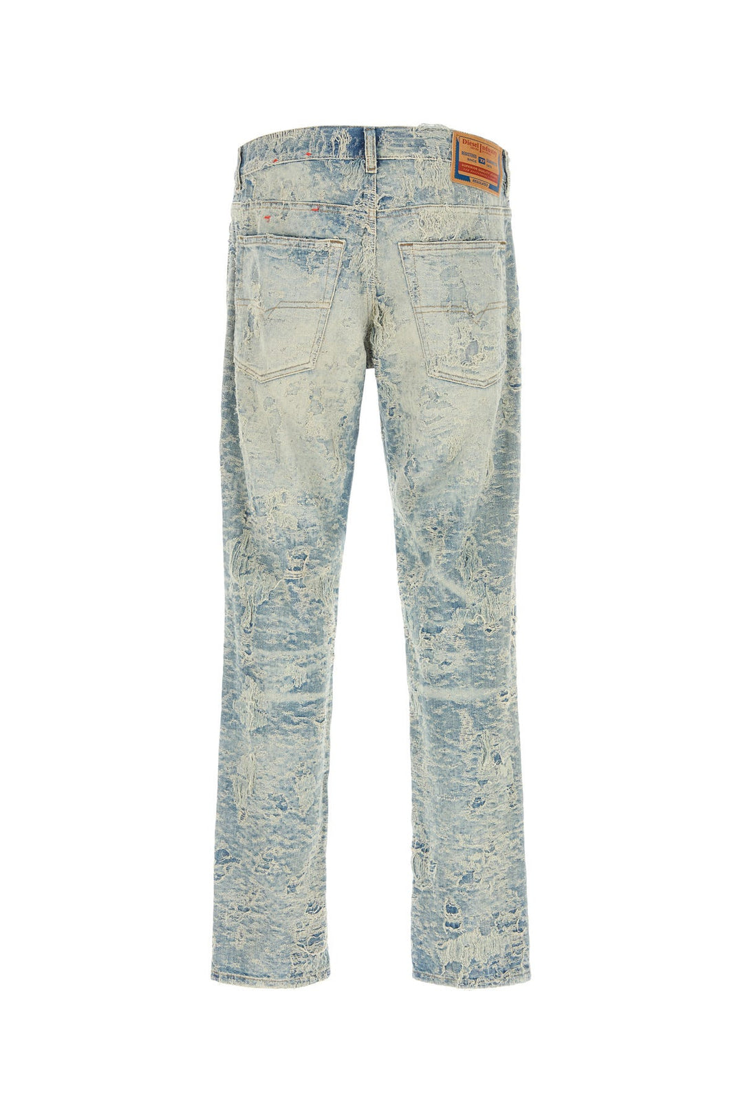 Denim 2023 D-Finitive jeans