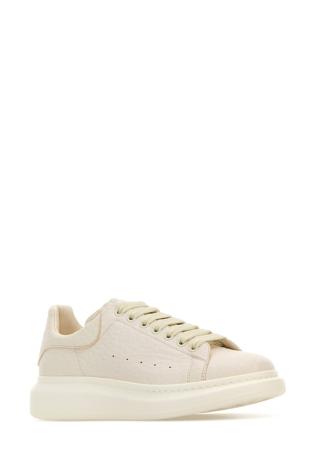 White leather sneakers with white leather heel