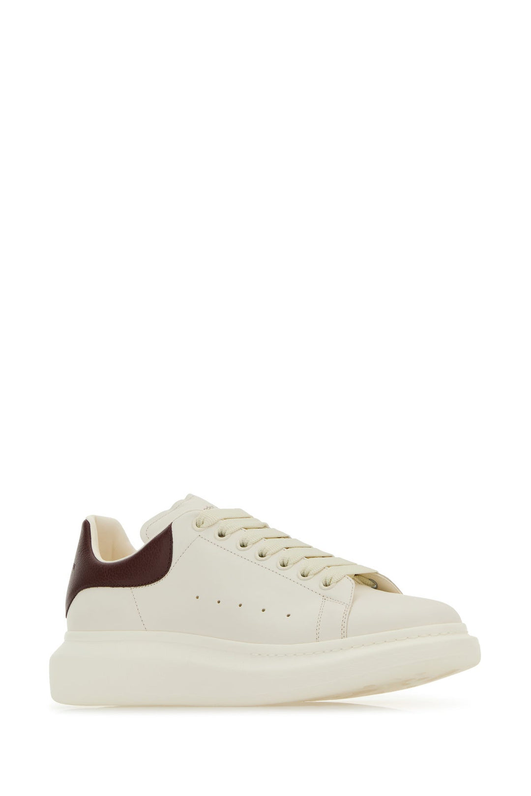 White leather sneakers with burgundy leather heel