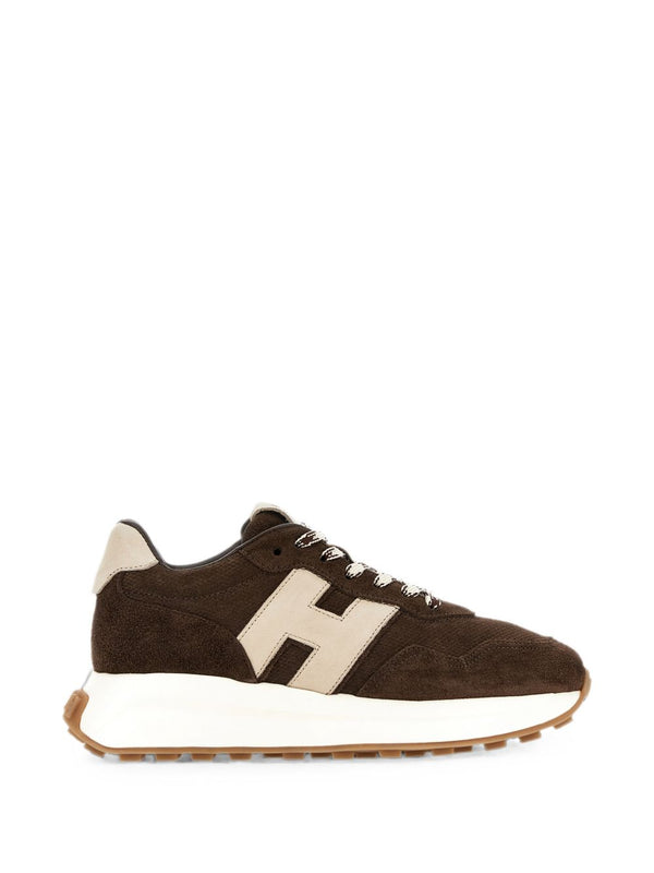 H641 Leather Sneakers