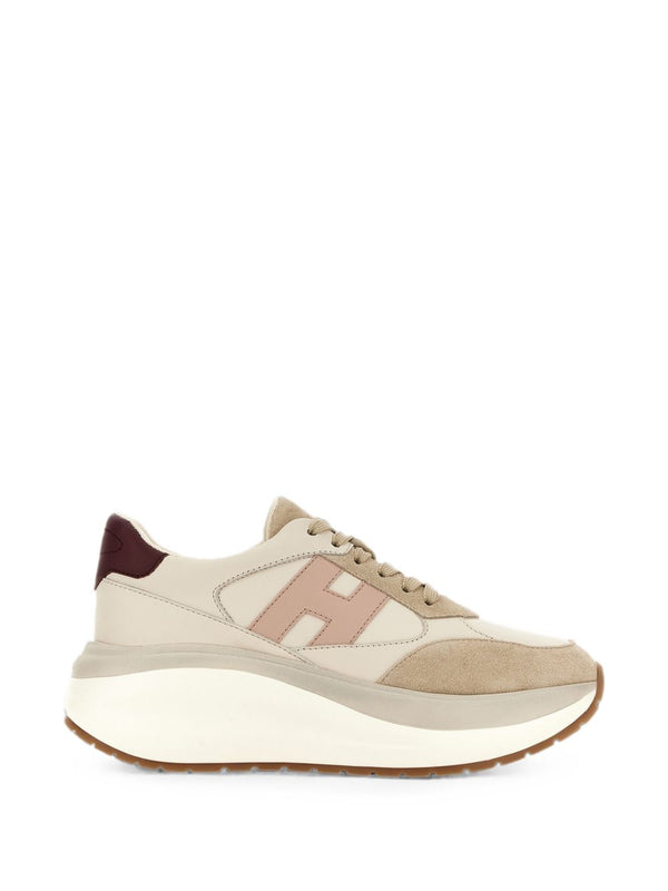 H714 Leather Sneakers