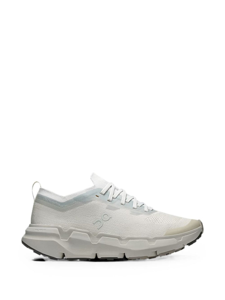 On Sneakers - WHITE | 9bcee6cb95a61f7ac84e927fb7ea8c3e6369d81e