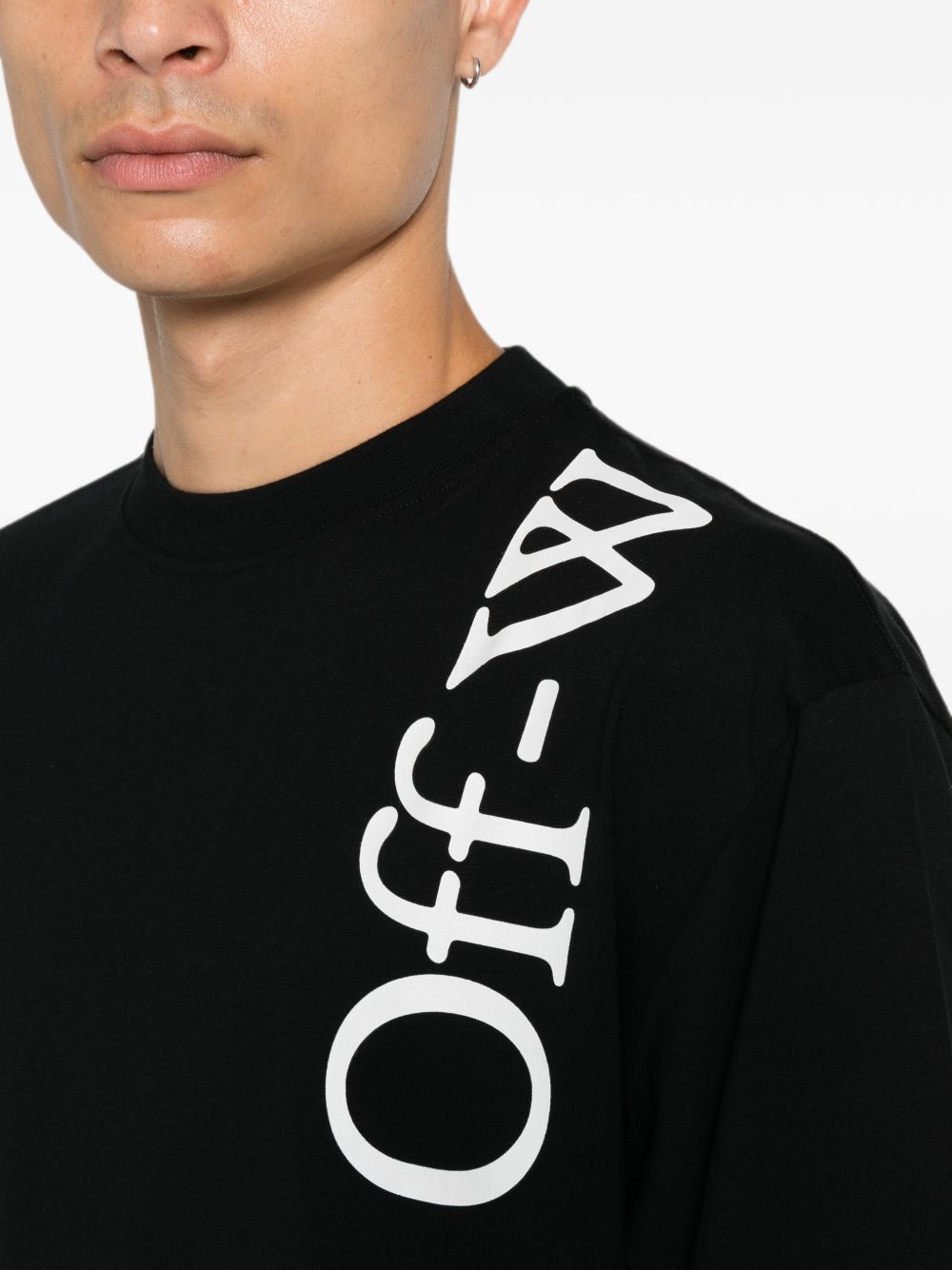 Off White T-shirts and Polos - BLACK | 4018d6c6b2c111e2b1c013700623ad2283dfa172