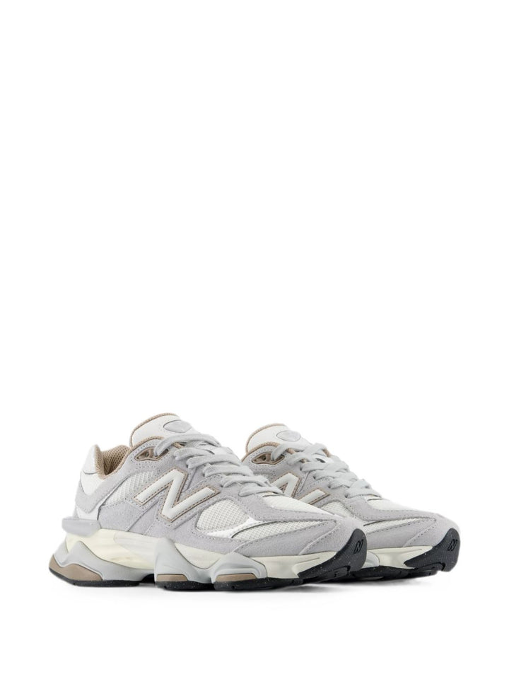 New Balance Sneakers - BROWN | 300b4d44c685cda590da28bc8dd576503b9b9359