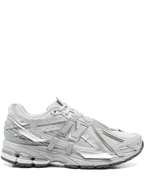 1906 Sneakers