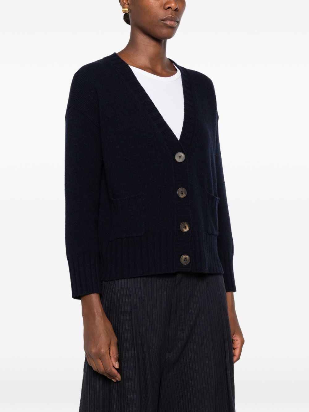 Base Sweaters - BLUE | 98ee17e6f97c43847b9c23a9093e2b60343562b2