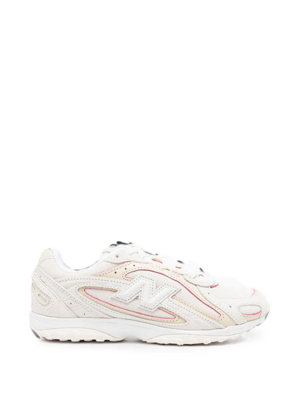 204l Sneakers