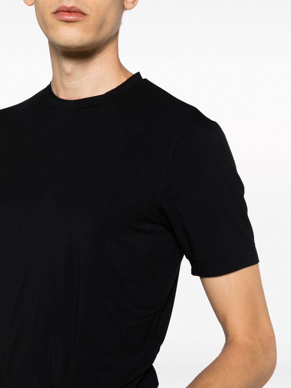 Giorgio Armani T-shirts and Polos - BLACK | 349599f2c4e441b3031967caa22ec2c2dd3f826e