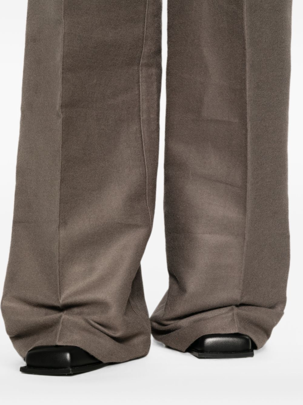Rick Owens Trousers - GREY | c0409d9e8dc35538e64724c14b117b1b3a60a514