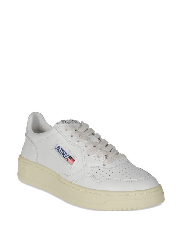 Autry Sneakers - WHITE | c3152b9e5cb77965024f9b5eec7b893ace1edd5e
