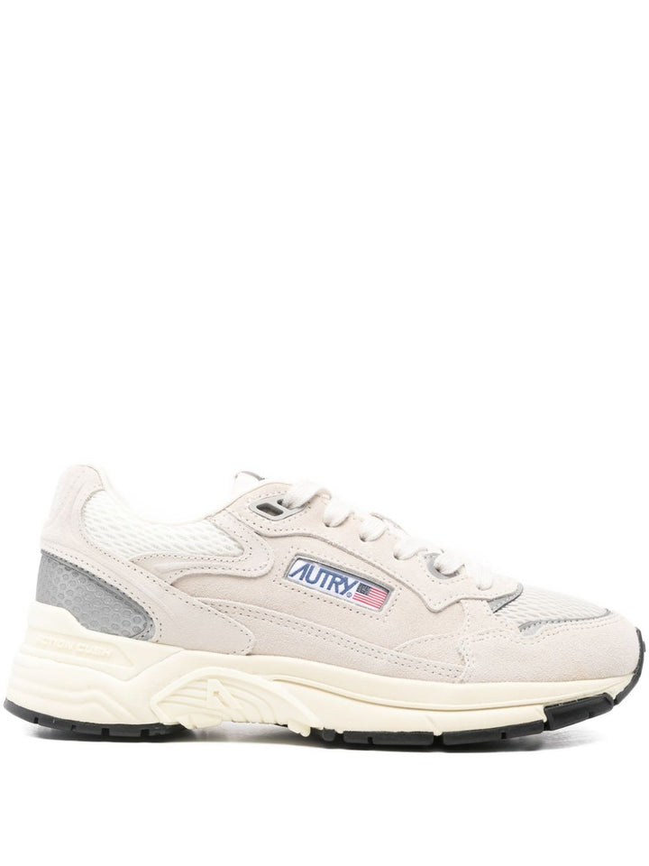 Autry Sneakers - BEIGE | e86a3df415c589f5e7fa8b6c4e448fe4250853d4