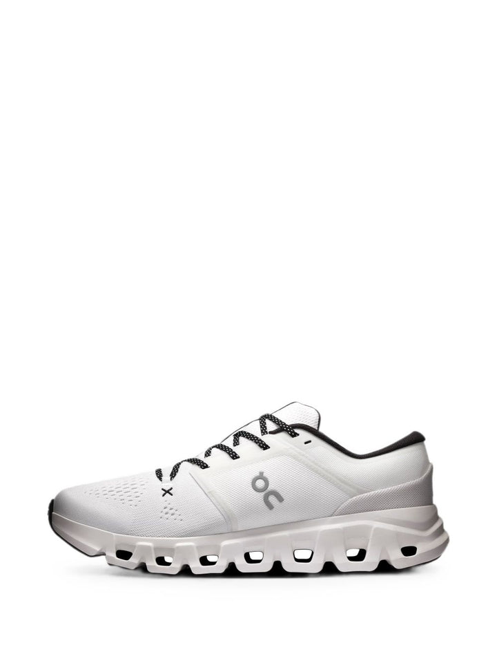 On Sneakers - WHITE | 2ecac3af52b92d3e4b46dc5e459cc8a3bf16e695
