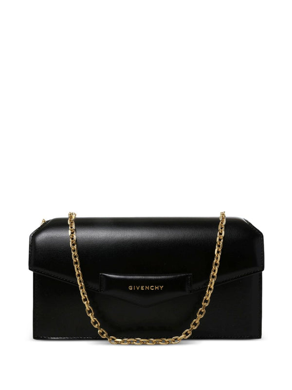 Antigona Leather Wallet On Chain