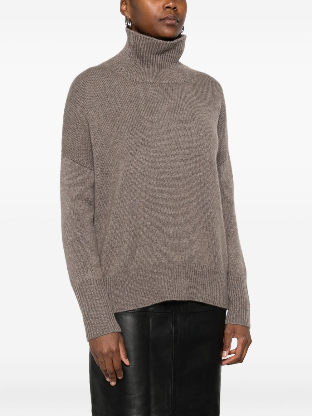 Lisa Yang Sweaters - BROWN | d7b9aac50b8d8fdf7f7770e485b9fed2c27ef834