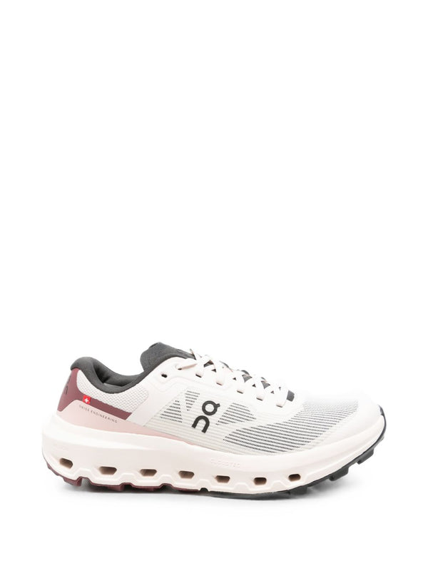 Cloudvista 3 Sneakers
