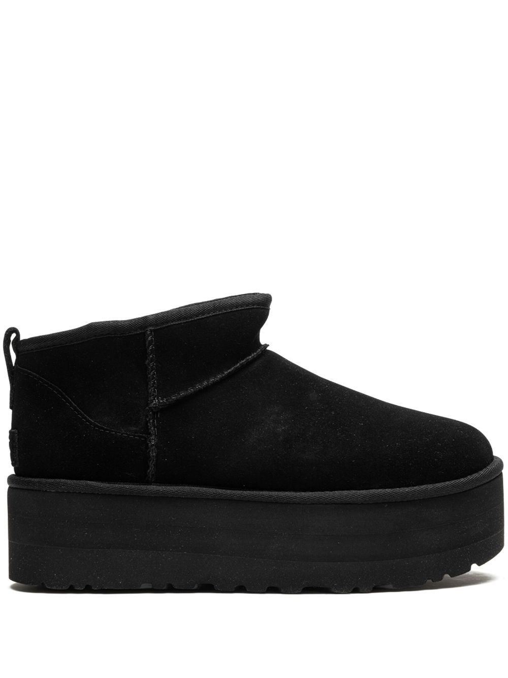 Ugg Boots - BLACK | d99cc4759dd8c4c06e43b3115e5c56b3668f1ea2