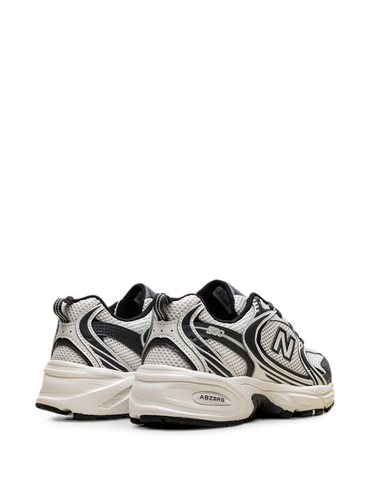 New Balance Sneakers - GREY | b8bf607d9a06e452c08497841f702120f6a58b8e
