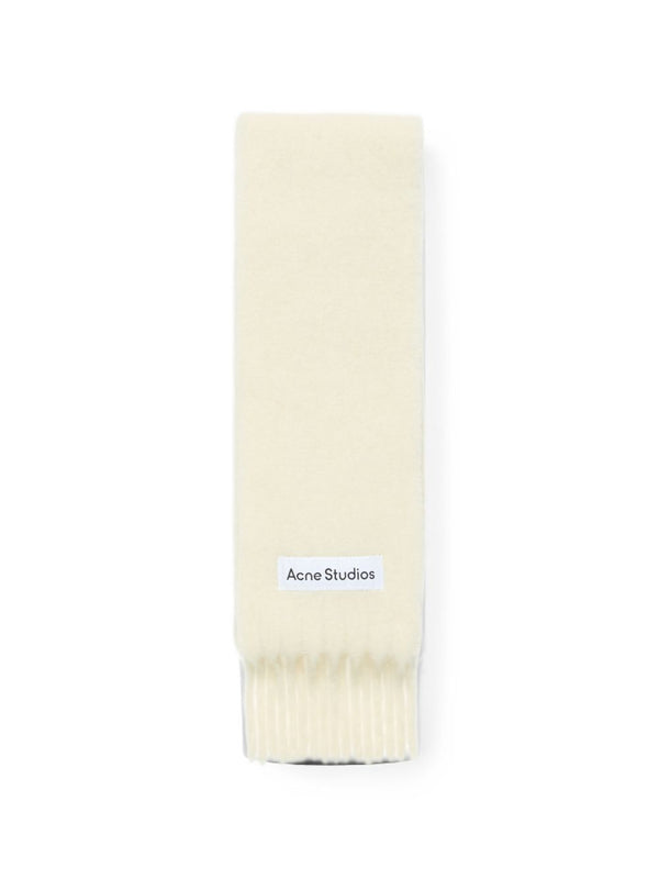 Scarfs White