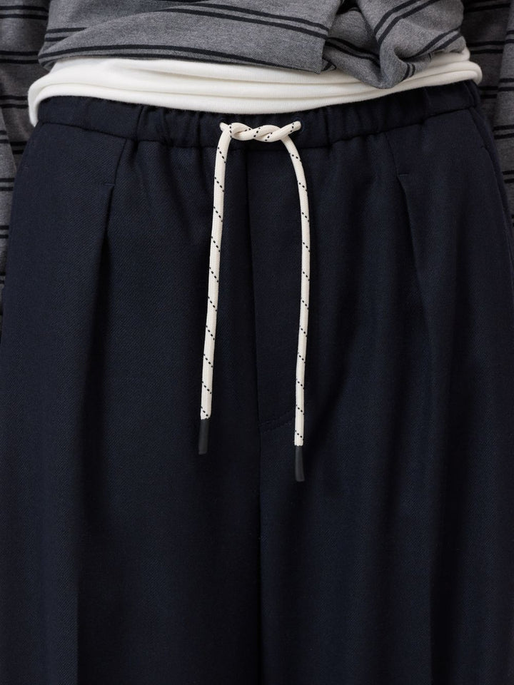 CLOSED Trousers Blue