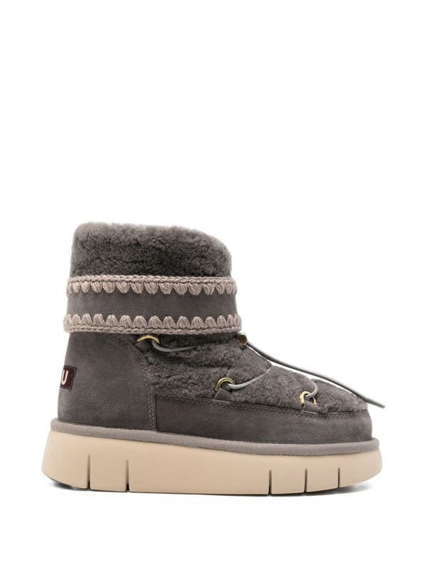 Boots Grey