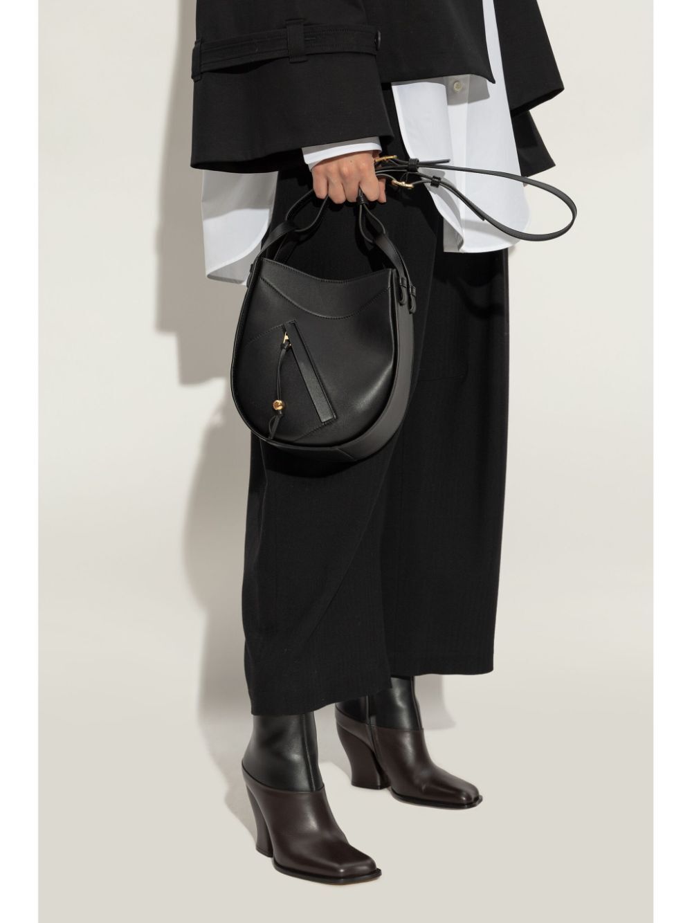 Loewe Satchel & cross body - Black | abaf320f0e848f6d4590e9db534f1becda24841c