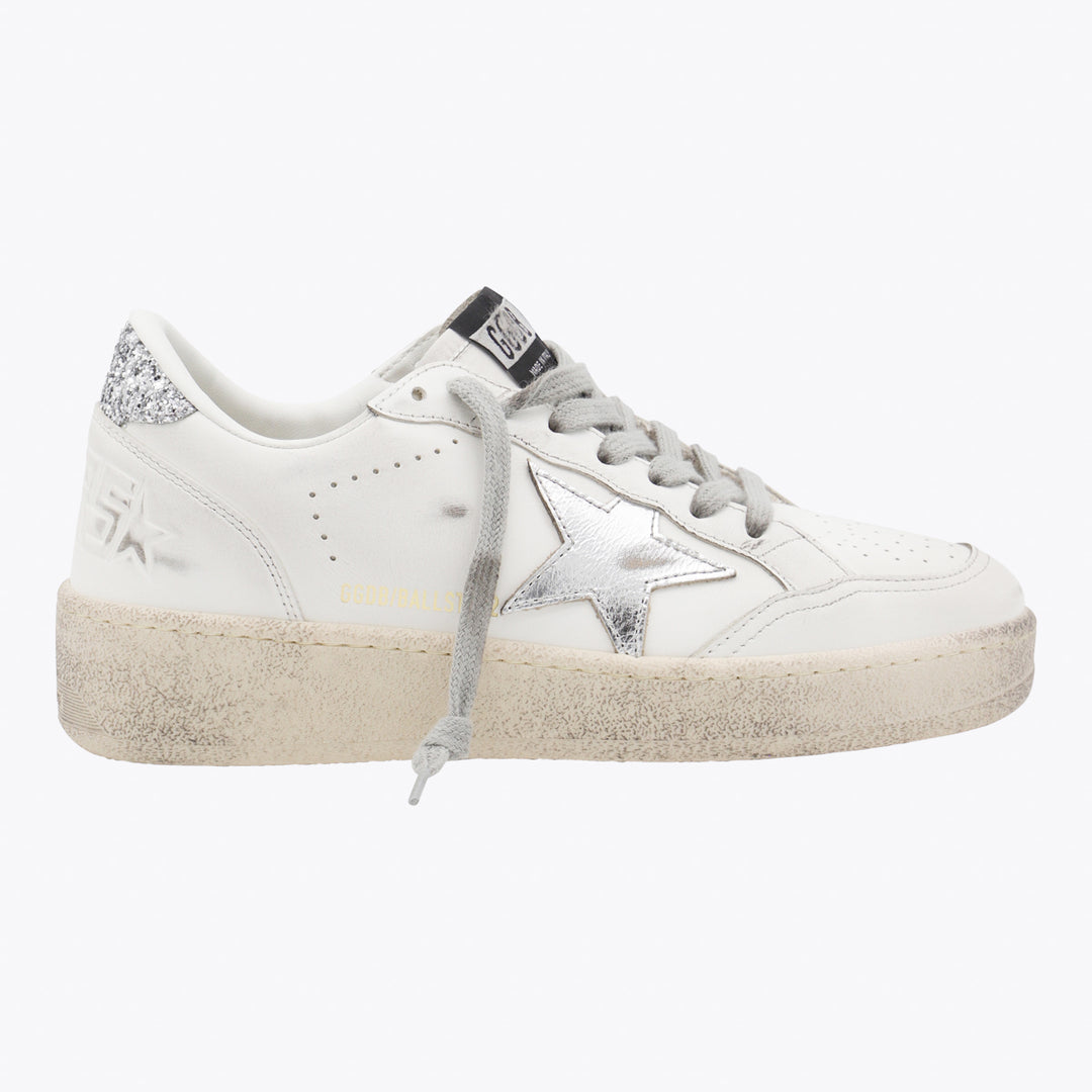 Golden Goose Sneakers - Light and natural | bcd681c895a55d1a058447da3818b943fca34777