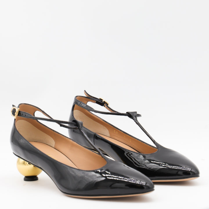 Ferragamo With Heel - Blacks and greys | a4dfd5b0799378b742014812ee2d848ba74b36e4