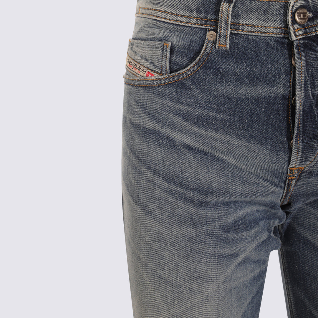 Diesel Jeans - Washed Blue | b3574e52bcc00075af6ba5d433058321748ef62f