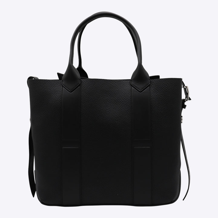 Hogan Bags - Blacks and greys | 3661a34150e15149a4cf93e4b410573db9596b5e
