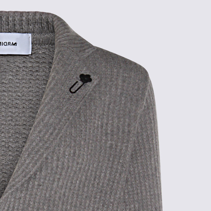 Lardini Sweaters - Chari | d5f2cb866b6b260b4b6cec344b38ef81f0d73b56