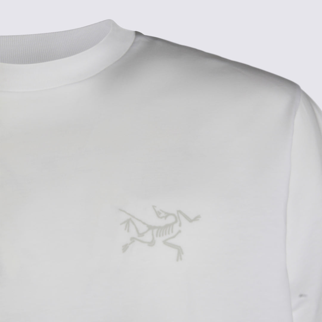 Arc*Teryx T-shirts and Polos - WHITE LIGHT | 26135634e7114e76f668856fe30fc2e897c3ec6c