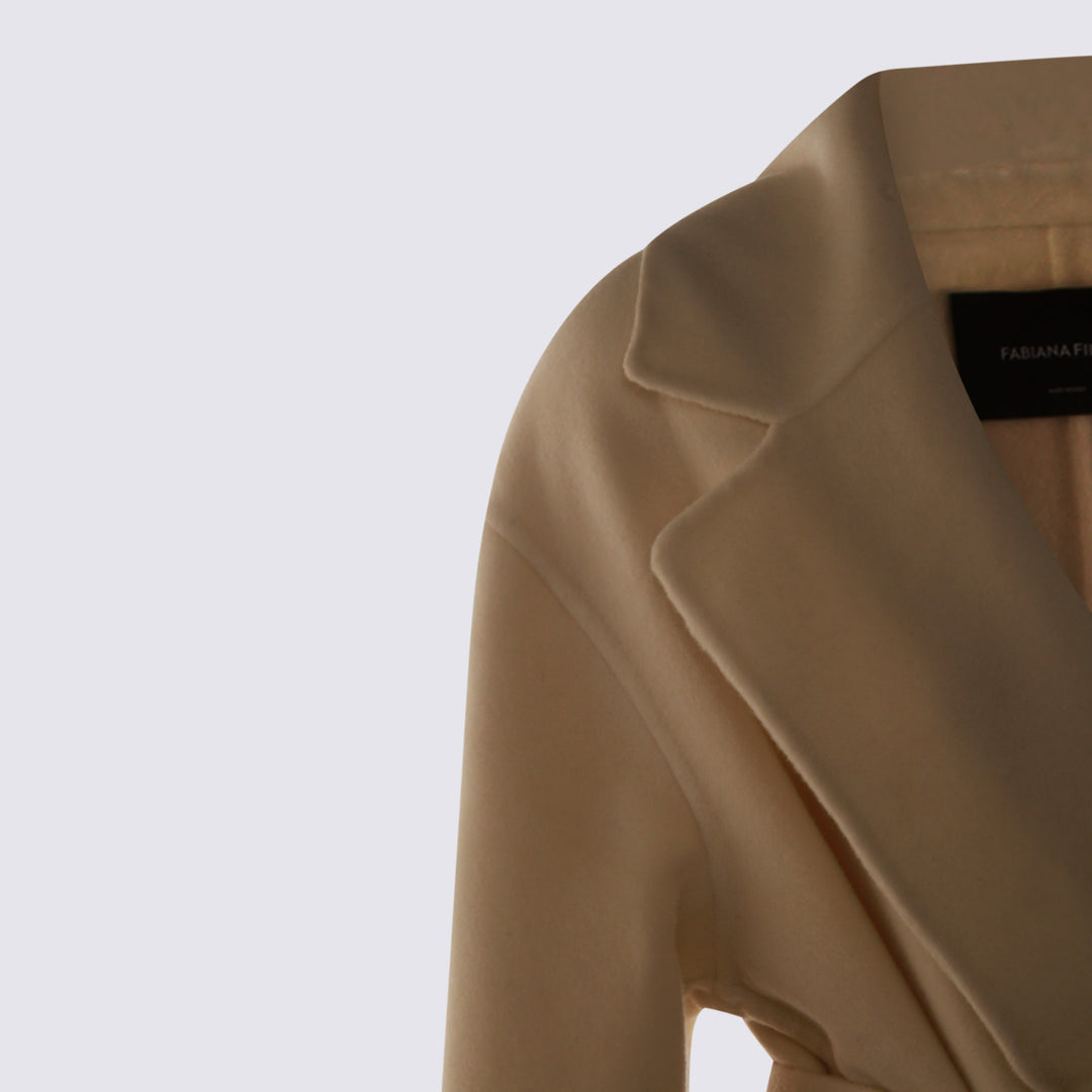 Fabiana Filippi Coats - burro | 1e8f8bb9b51699bcc2e27fbdb2bc5e1257c3d8d3