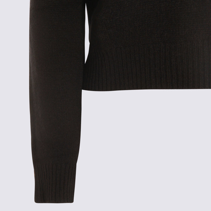 Kujiten Sweaters - Blacks and greys | 9b24d1d3c60cdef2409e69ce8fab9d32e74da98a