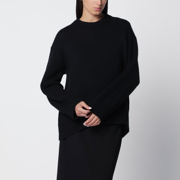 Noor Crew-Neck Cashmere Sweater In Black